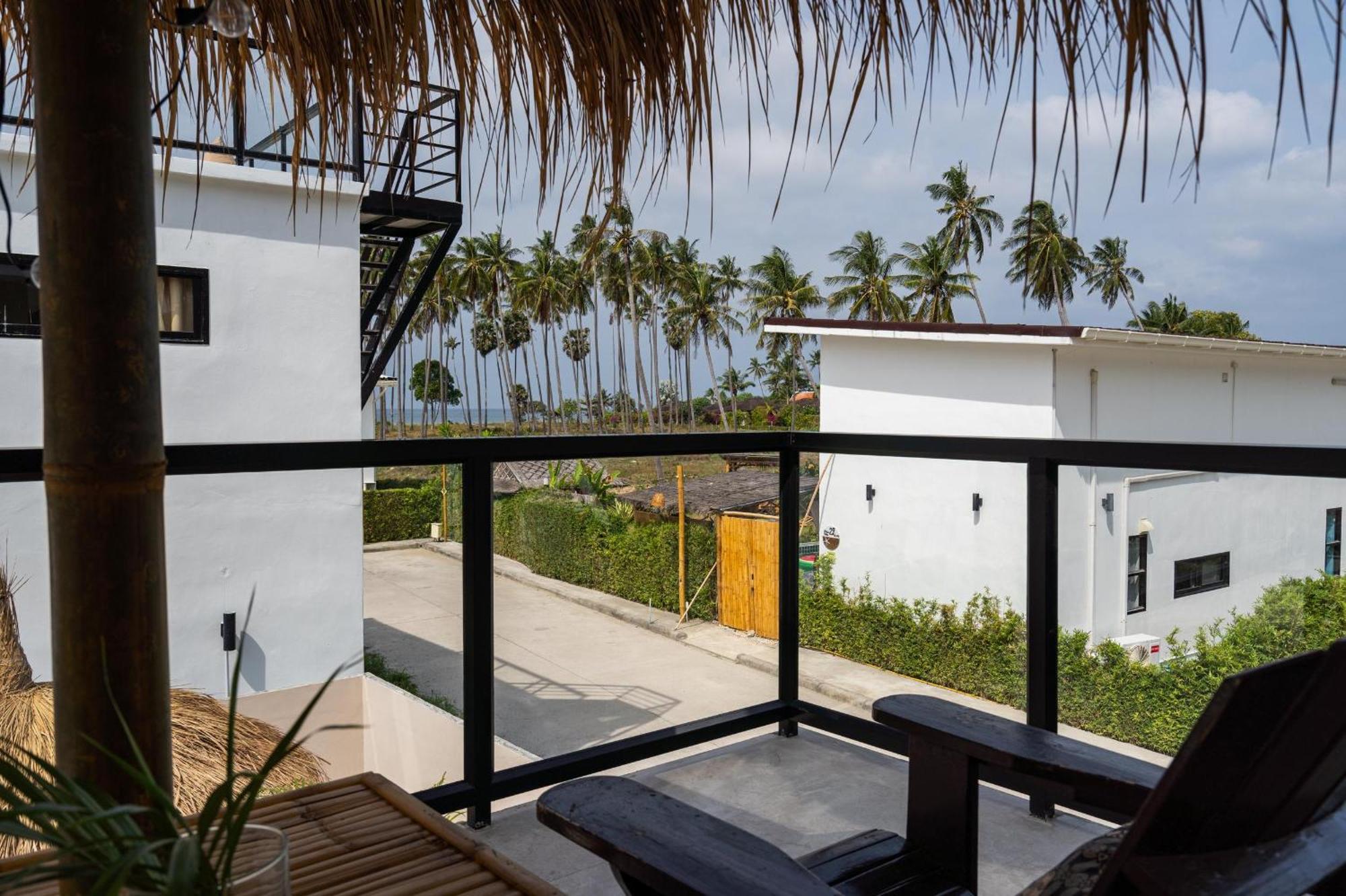 Manao Seaview Pool Villa38A - 5Mins Walk To Beach Koh Lanta Exterior photo